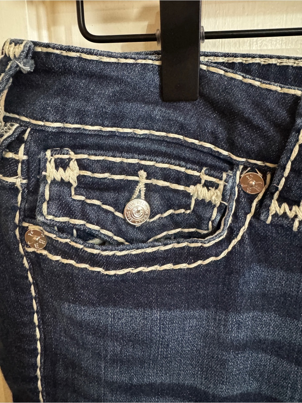 True Religion Joey Low Rise Flare Jeans Super T Dark Wash Flap Pocket Size 30 - Picture 5 of 15
